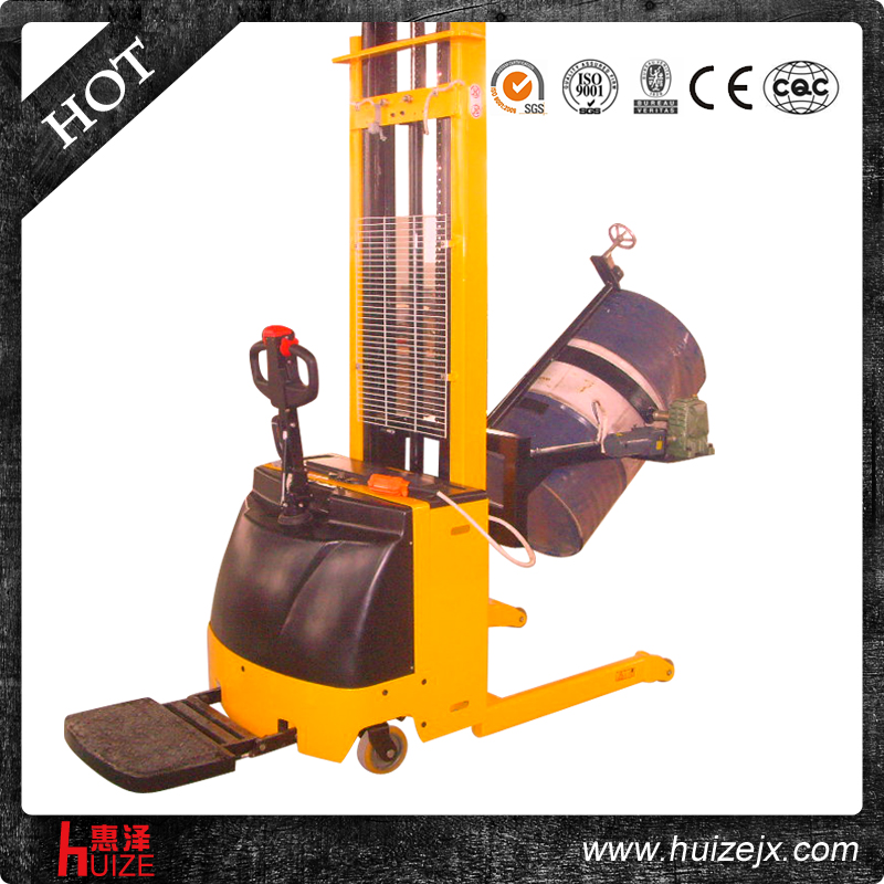 化工行業(yè)專(zhuān)用油桶車(chē) 化工行業(yè)專(zhuān)用油桶車(chē)